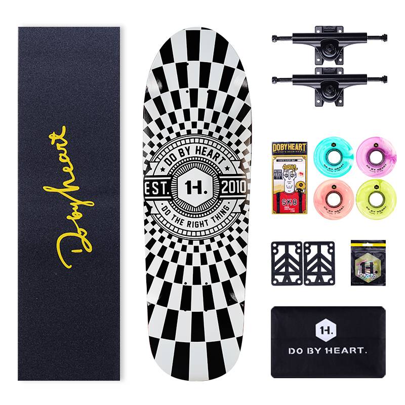 F1 BOARD - BLACK AND WHITE